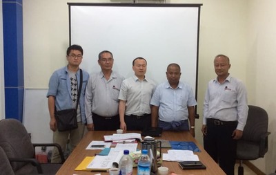 精誠合作，共謀發(fā)展——山東客戶蒞臨我廠考察橋式與門式起重機